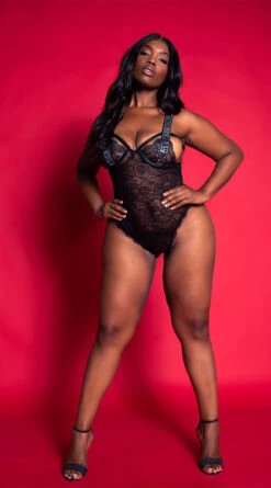 Playboy Plus Size Lace The Music Teddy 14 Playboy Plus Size Lace The Music Teddy -Playboy Store PB PBL5006X BLK 1 EDS YANDY 2021PBHOLIDAY