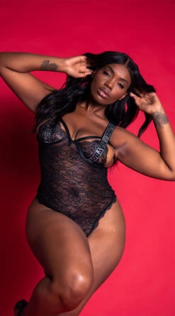 Playboy Plus Size Lace The Music Teddy 13 Playboy Plus Size Lace The Music Teddy -Playboy Store PB PBL5006X BLK 2 EDS YANDY 2021PBHOLIDAY