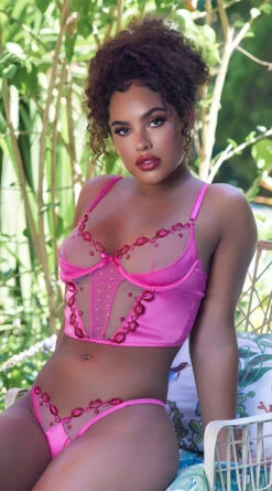 Roma Kiss And Tell Longline Bra Set 9 Roma Kiss And Tell Longline Bra Set -Playboy Store RM LI540 ED1 2023JAN54288